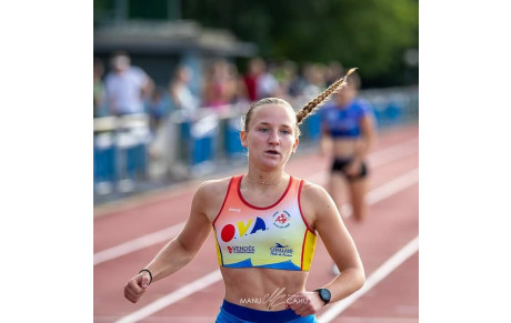 Record de Vendée du Mile pour Anna BATHELIER