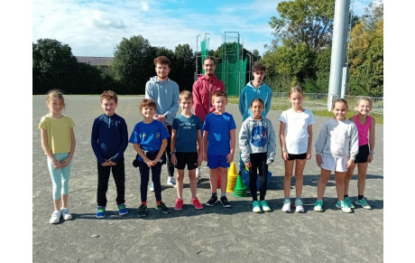 Les poussins et poussines à l'entraînement le mercredi
